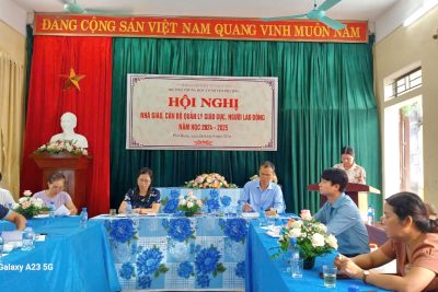 Trường THCS Yên Phương tổ chức Hội nghị NG, CBQLGD, NLĐ năm học 2024-2025