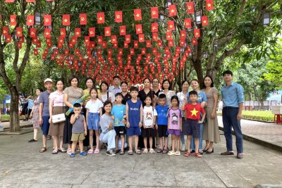 Trường THCS Yên Phương đã tổ chức hoạt động tham quan, học tập, trải nghiệm thực tế cho CB, GV, NV nhà trường